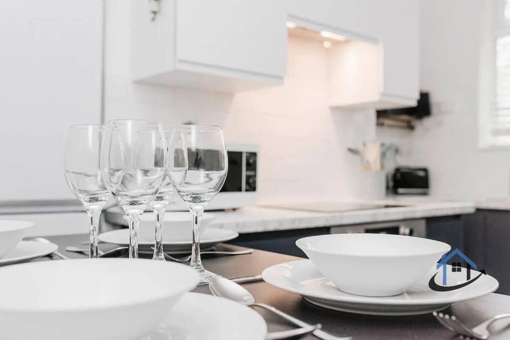 Villa Balby Casa Nr Doncaster Racecourse King Beds Street Parking Esterno foto