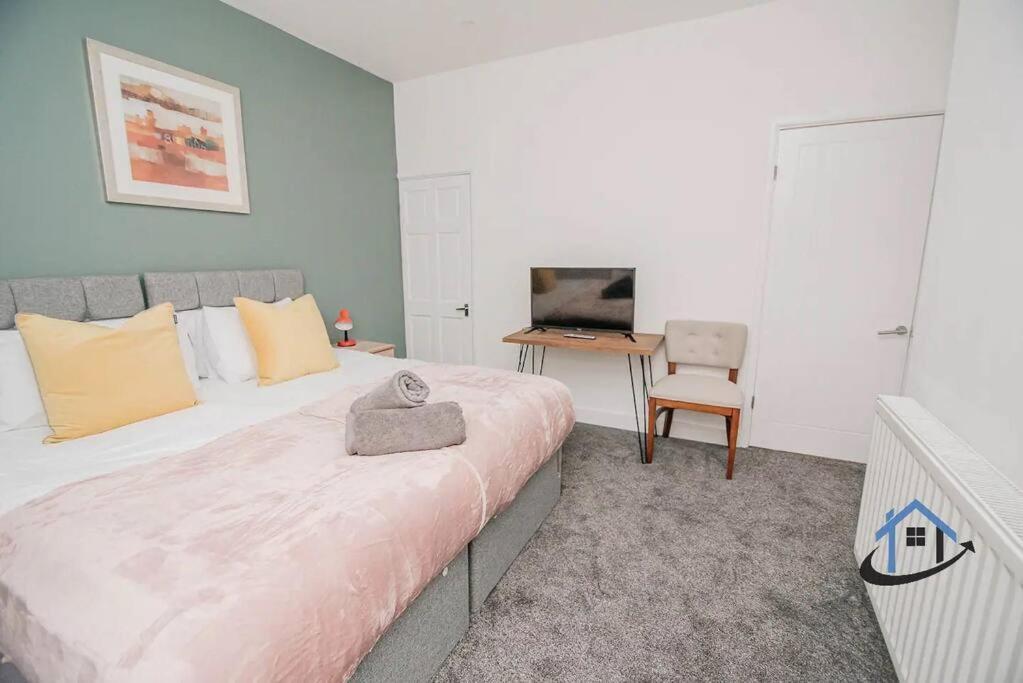 Villa Balby Casa Nr Doncaster Racecourse King Beds Street Parking Esterno foto