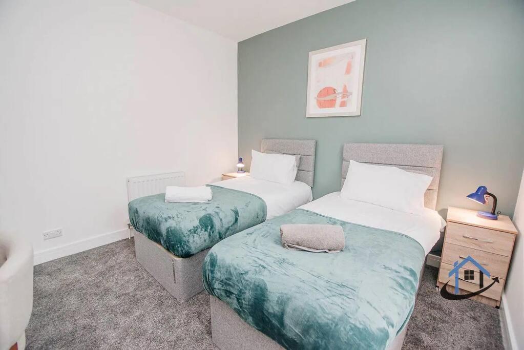Villa Balby Casa Nr Doncaster Racecourse King Beds Street Parking Esterno foto